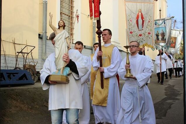 Римо-католики столицы встретили Воскресение Христово