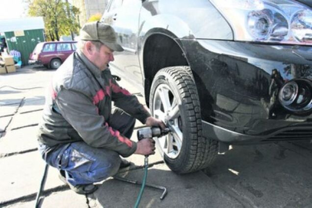Совет автомобилистам: когда менять шины на вашем авто