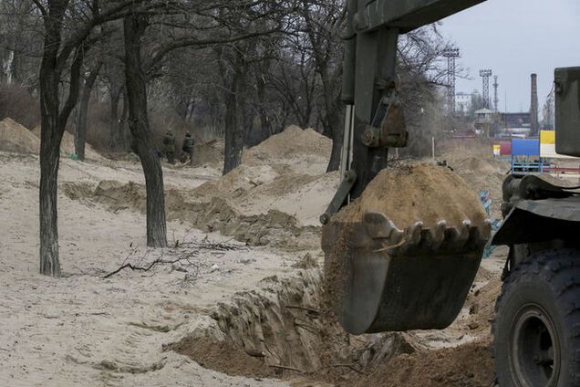 На линию разграничения на Донбассе потратят миллиард гривен