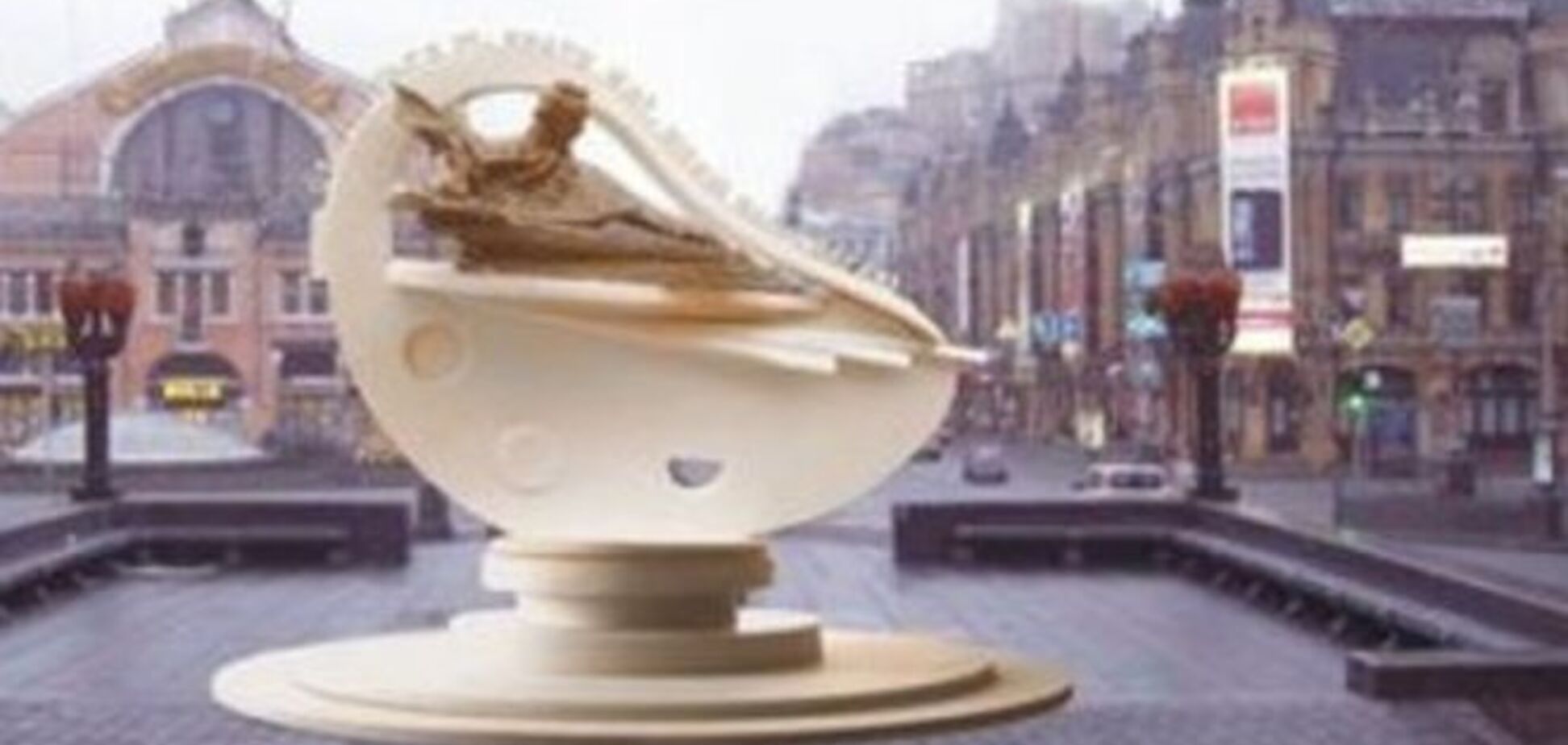 Снесенному в Киеве памятнику Ленину нашли замену