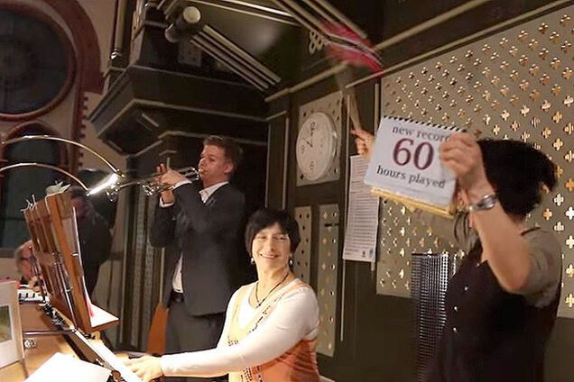 Органистка установила мировой рекорд, сыграв 60-часовой концерт