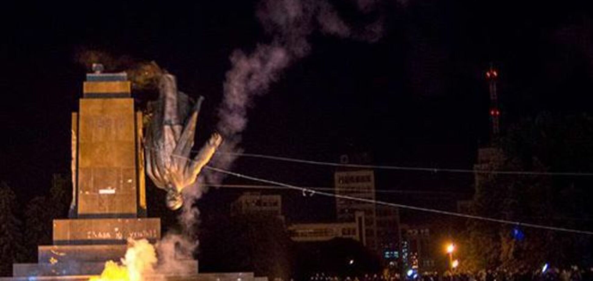 Харківський суд не пішов на поводу у мерії і відмовився визнати незаконним знесення пам'ятника Леніну