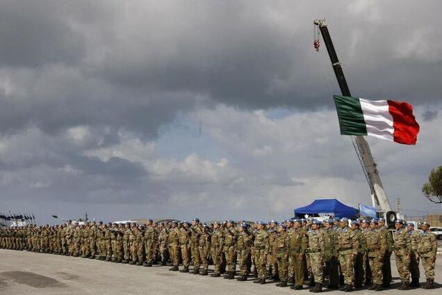 Рада разрешила войскам Италии 'войти' на территорию Украины