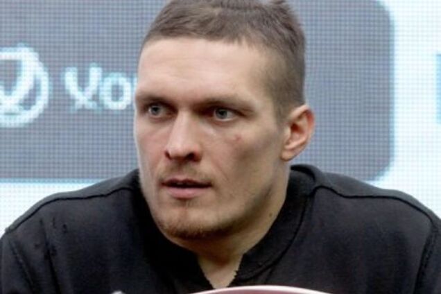 Журналисты со своей политикой лезут прямо в попу - боксер Усик