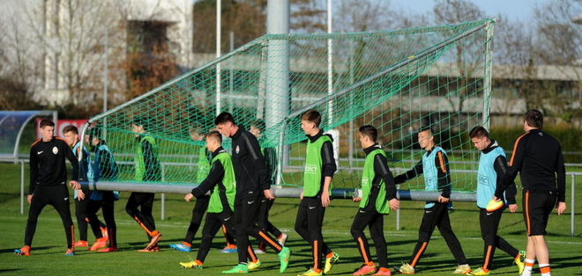 'Шахтер' покоряет Швейцарию перед полуфинальной битвой: яркие фото