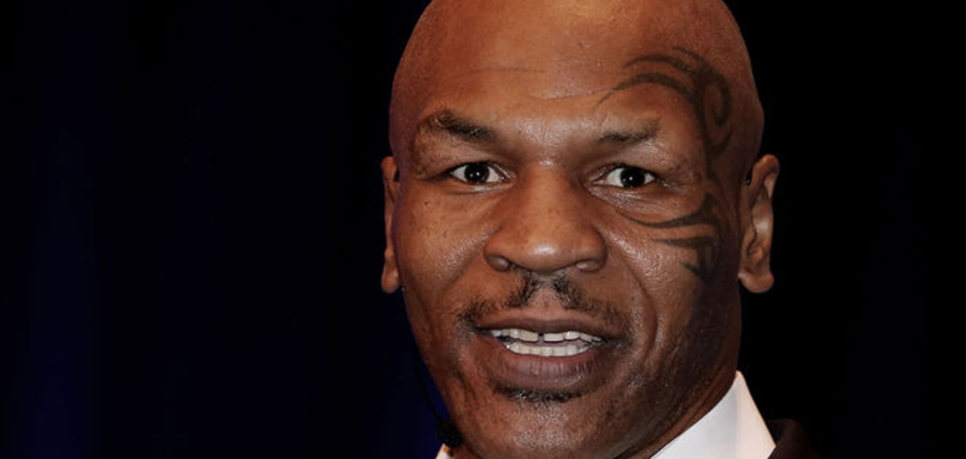 Майк Тайсон назвал Мейвезера маленьким и трусливым