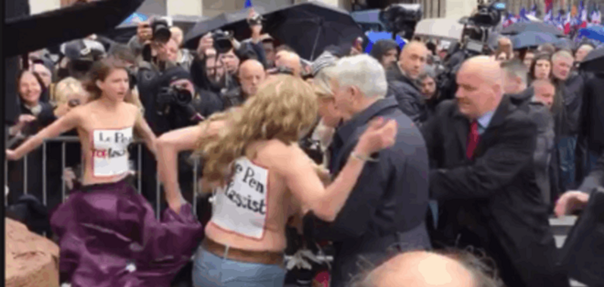 'Марин, хайль!': Femen помешали французской подружке Путина возложить цветы - видеофакт
