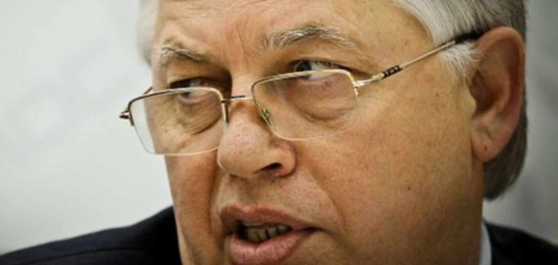 Бег с препятствиями. Как Симоненко 'удирал' с собственного митинга: видеофакт