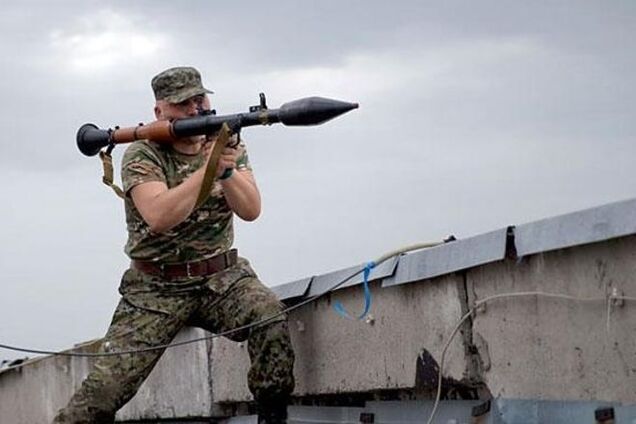 Террористы 'накрыли огнем' Пески - пресс-центр АТО