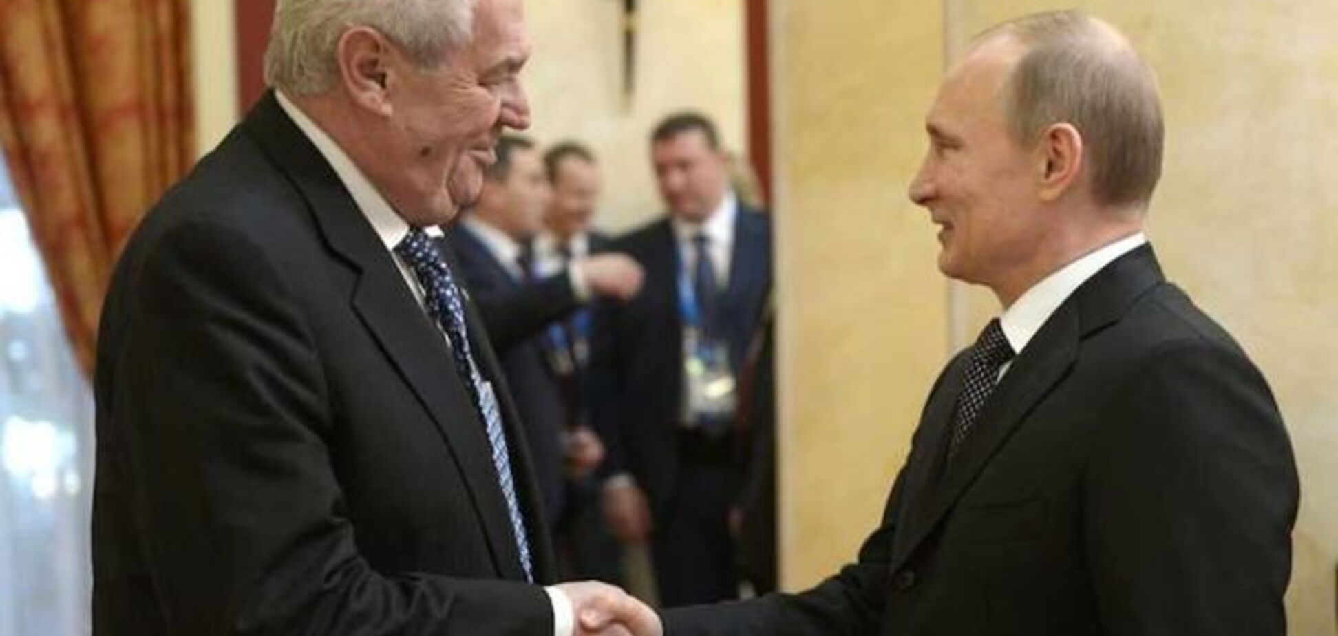 Путин пообещал президенту Чехии, что вторжения в Украину не будет
