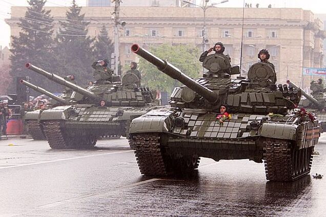 Україна очікує жорстку реакцію світу на 'парад' у Донецьку - Порошенко