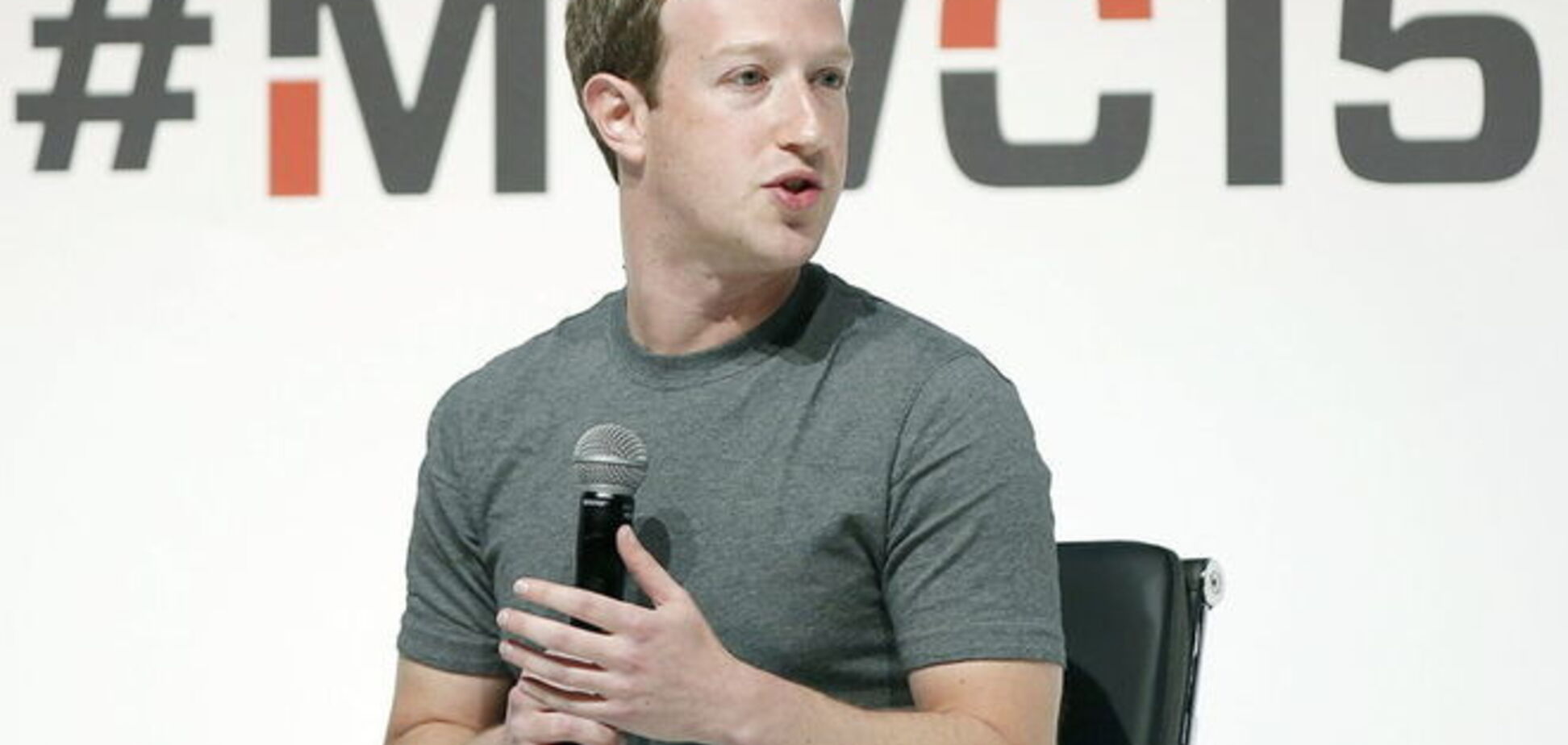 Цукерберг ответит на просьбу Порошенко открыть офис Facebook в Киеве