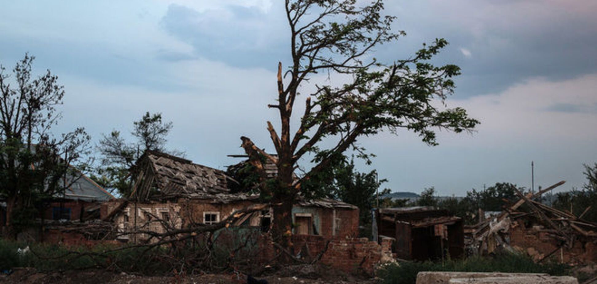 Минометы и танки террористов атакуют бойцов АТО в Горловке