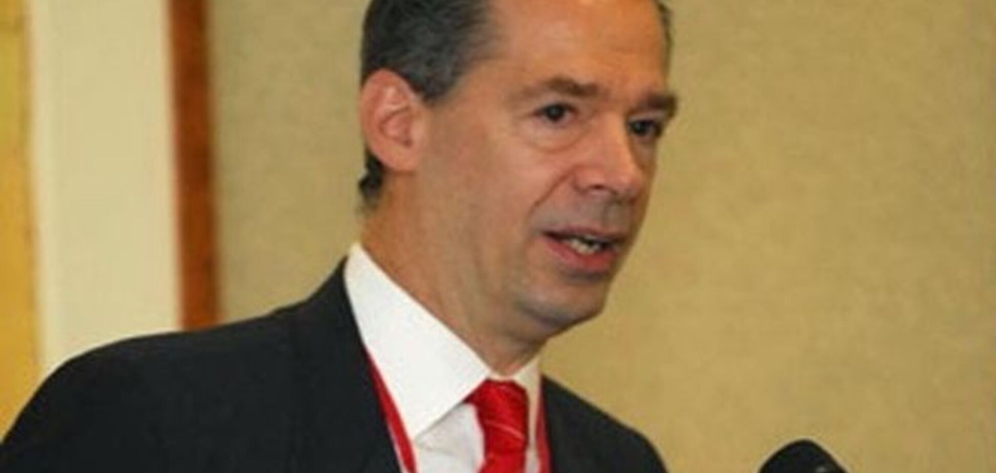 Мировой специалист по 'регуляторной гильотине' рассказал, как будет очищать Украину от бюрократии