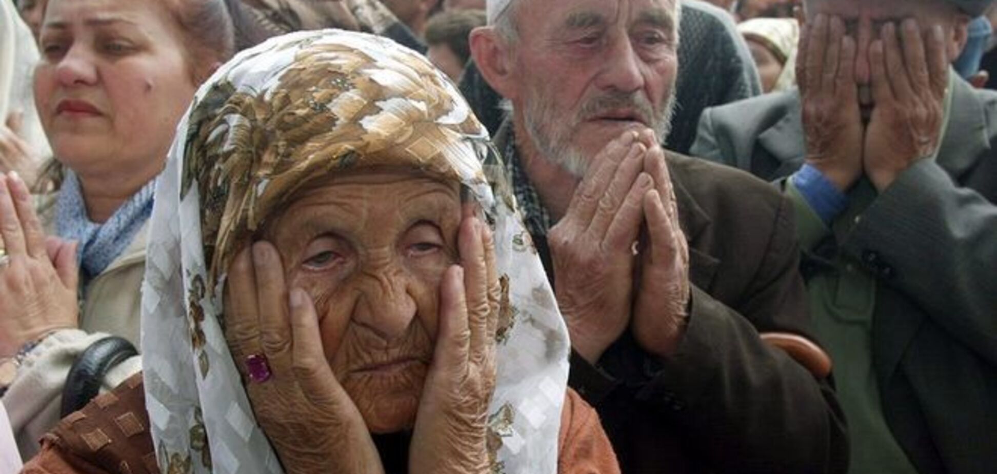 Рада потребовала от России прекратить нарушения прав крымских татар