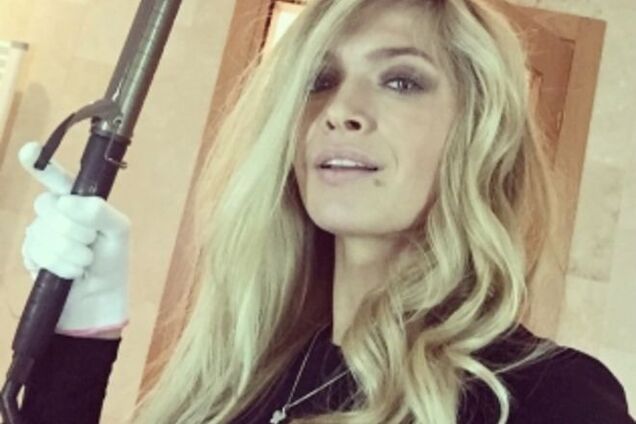 Вера Брежнева рассказала как быстро сделать 'концертную' прическу