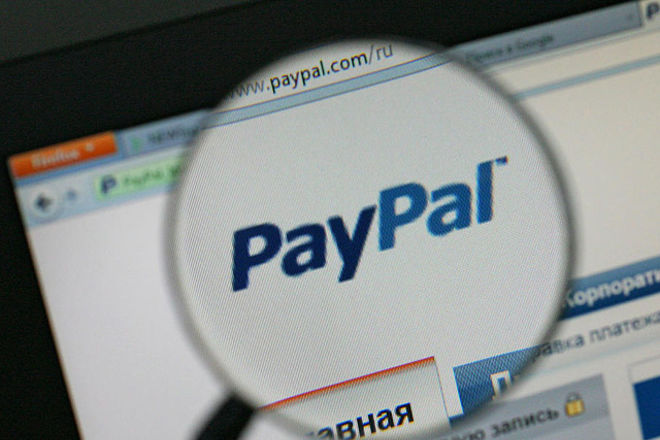 У Росії Pay Pal заблокував збір грошей на доповідь 'Путін. Війна'