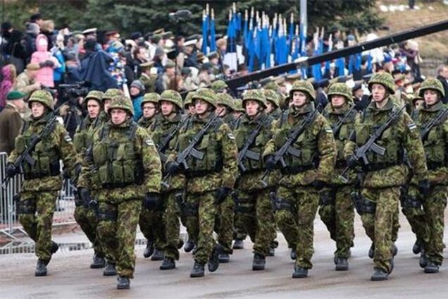 У страху перед агресором: країни Балтії та Польща попросили армію НАТО влаштуватися у них