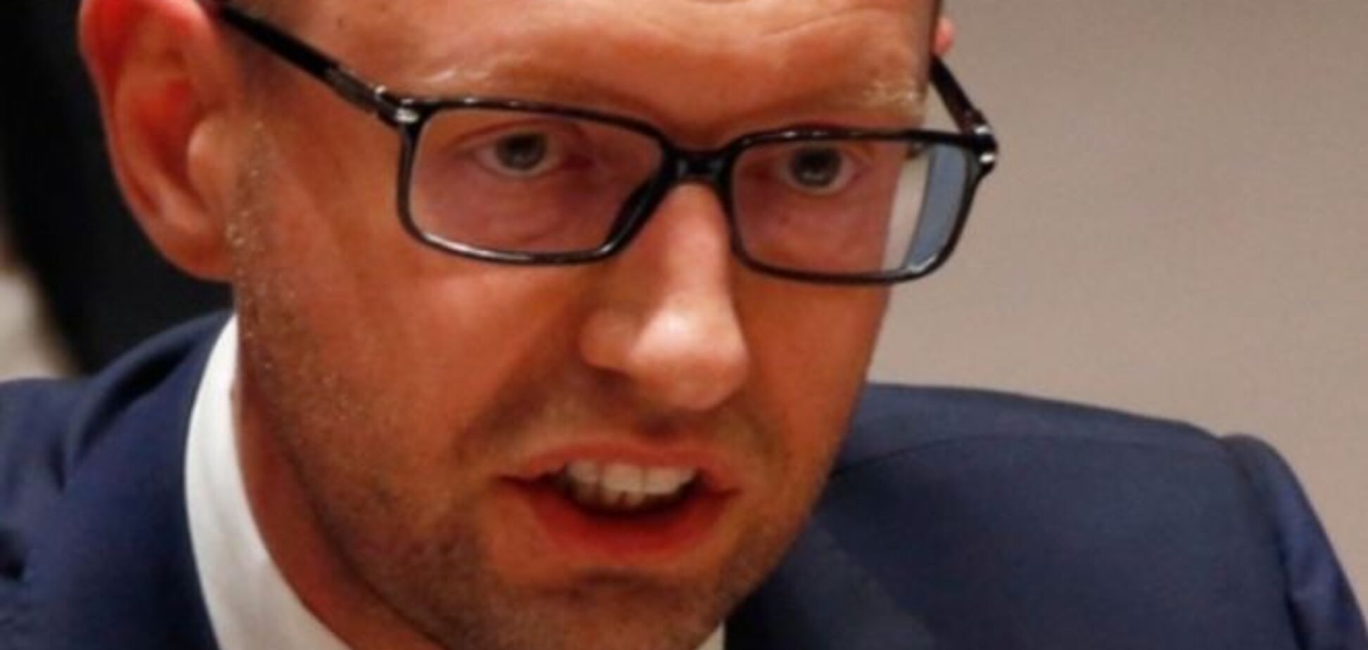 Яценюк планирует совершить очередное преступление против Украины - Гриценко