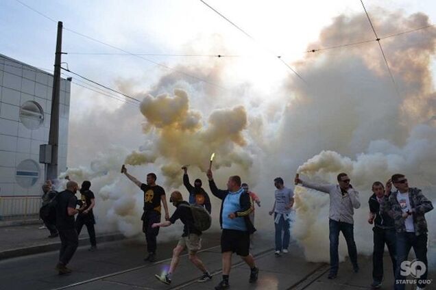 Милиция задержала 19 фанатов с битами после матча 'Днепра'