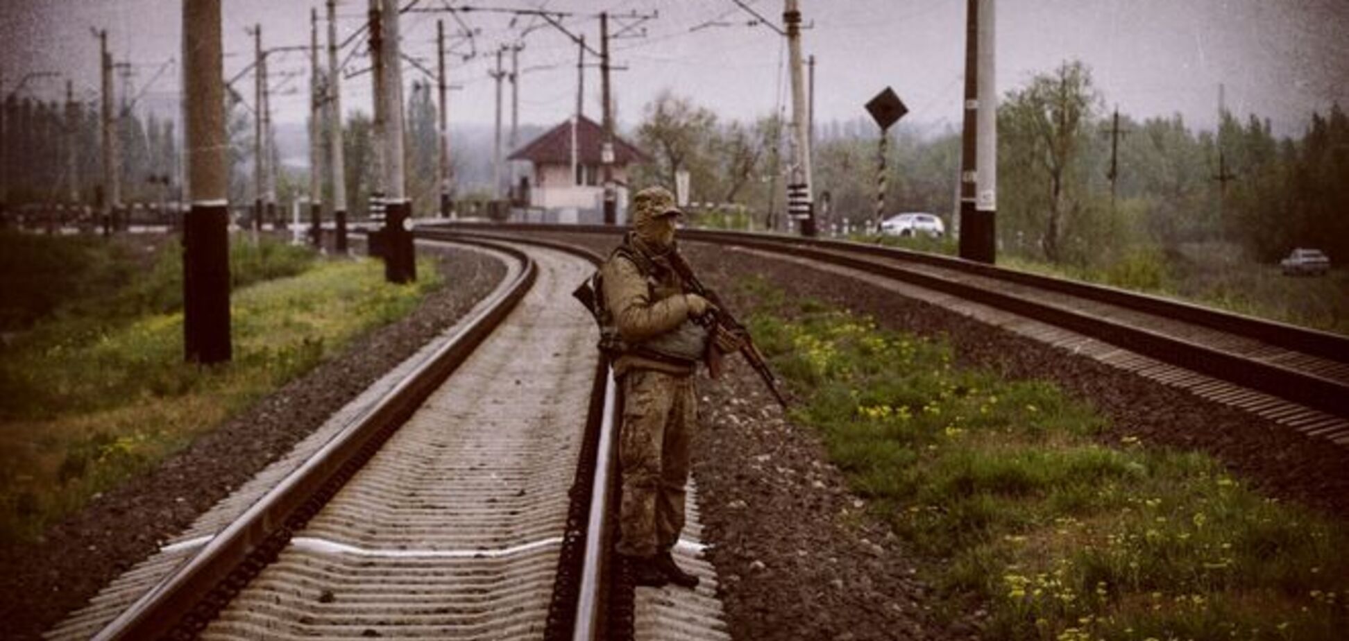 Террористы починили железную дорогу в Дебальцево и запустили поезда в Луганск
