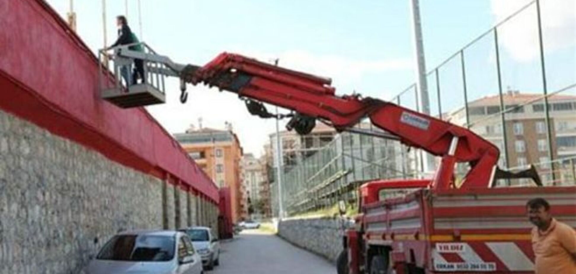 Турецкий тренер покорил интернет своим невероятным поступком: фото героя