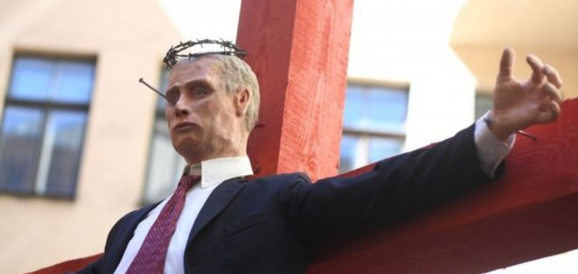 Россия официально обиделась на Латвию: распятый Путин – отвратительно