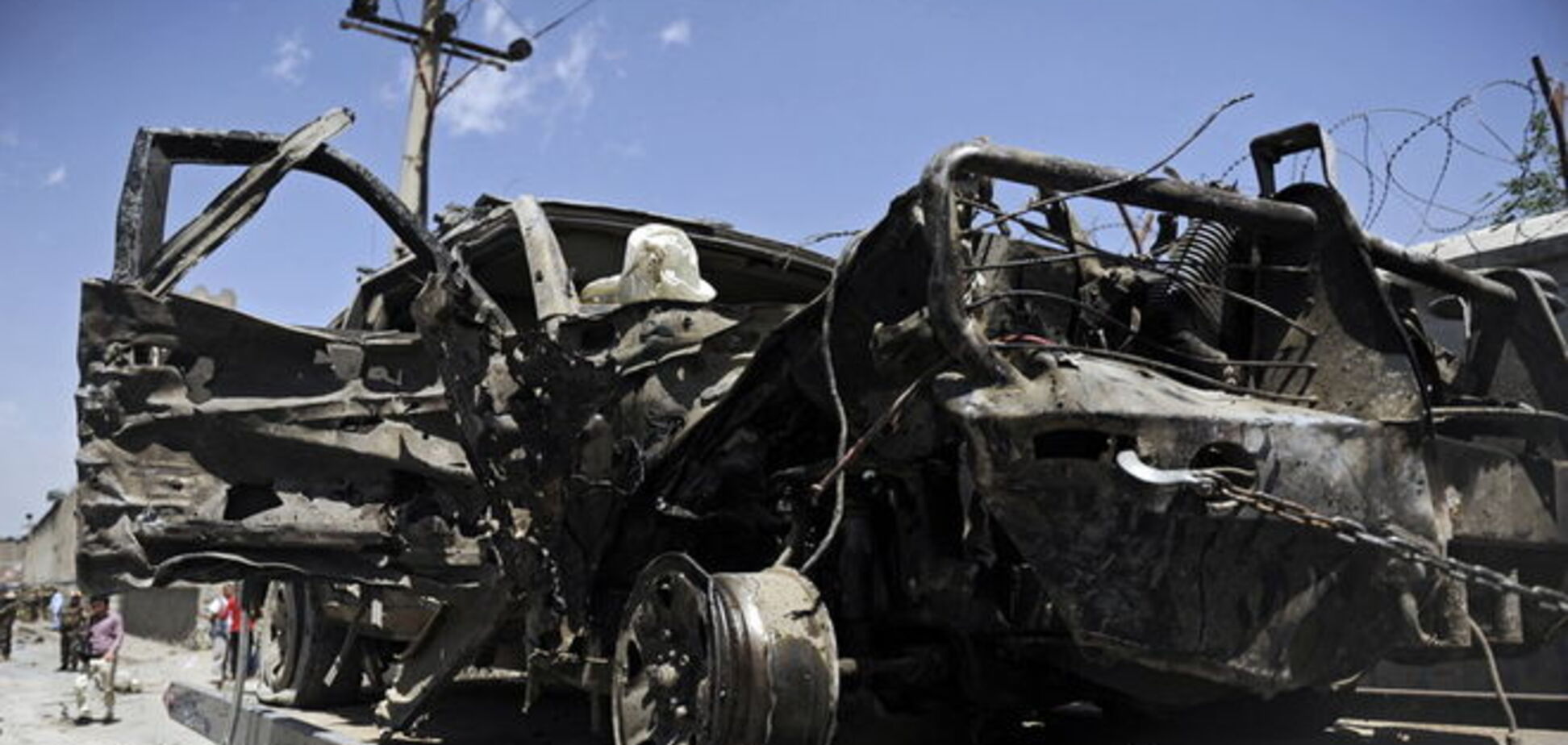 Теракт в Афганистане. Cмертник взорвал миссию ЕС, погибли дети: фоторепортаж
