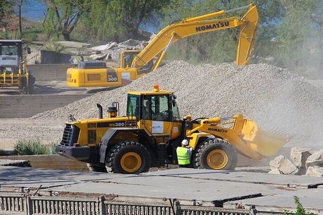 Крым похвастался началом строительства Керченского моста: опубликованы фото