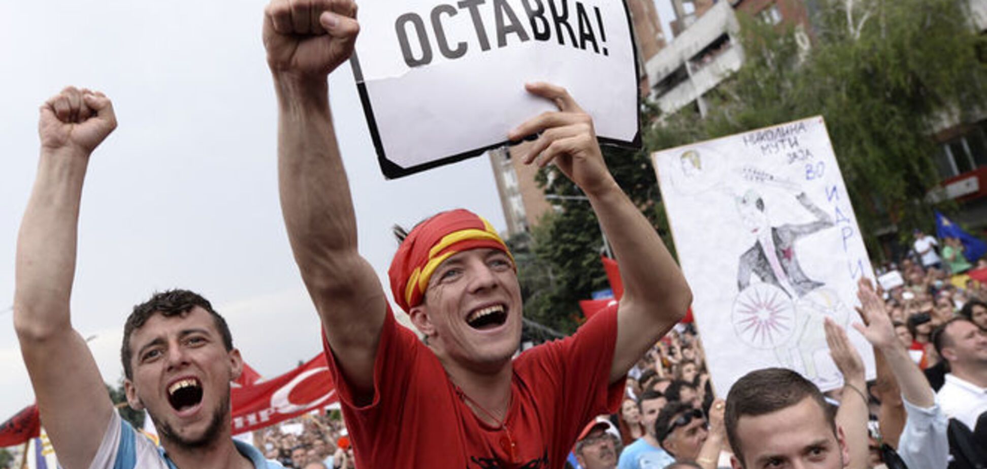 La Repubblica: Македония взбунтовалась против 'маленького Януковича'