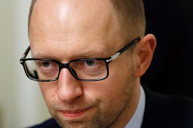 Яценюк находится в углу, куда загнал себя сам