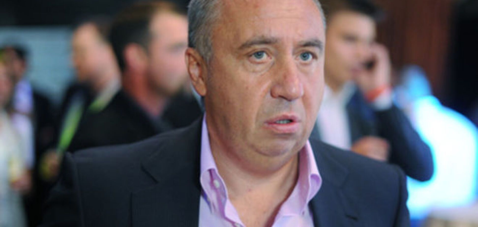 Генеральный менеджер сборной России разрыдался в прямом эфире: видео эмоций