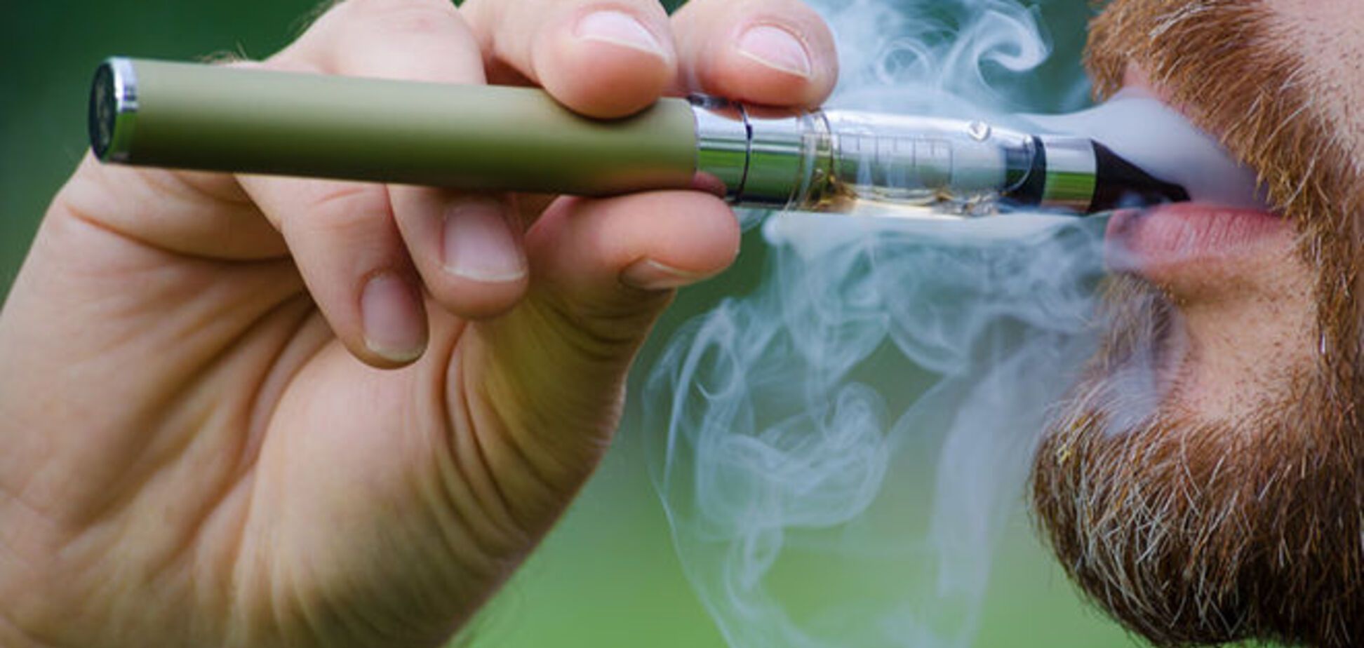 Ученые рассказали как электронные сигареты убивают легкие