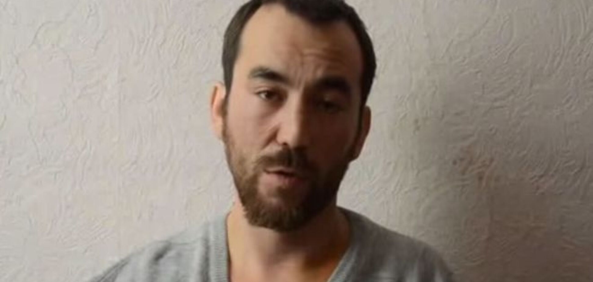 Задержанный российский боец: пока верхи пенки снимают, низы кровью пузыри пускают