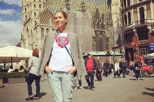 Катя Осадчая осчастливила Анну Седокову