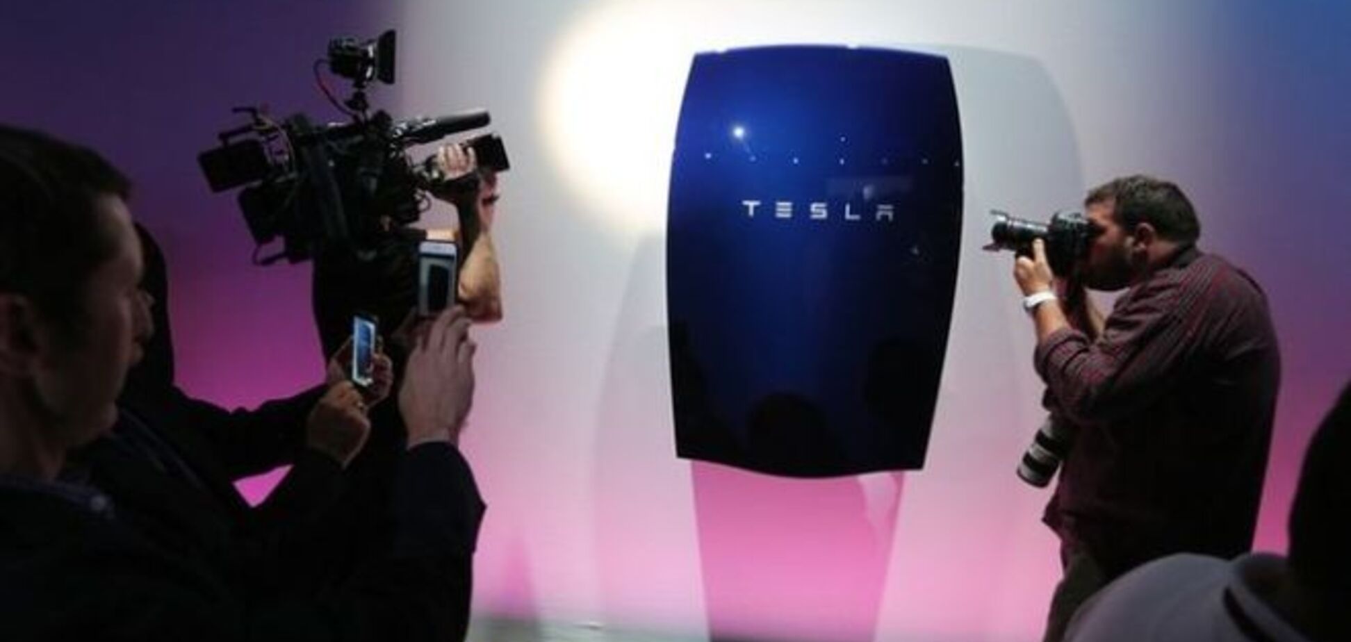 Прорыв! Уникальные батареи смогут питать дома: видеофакт