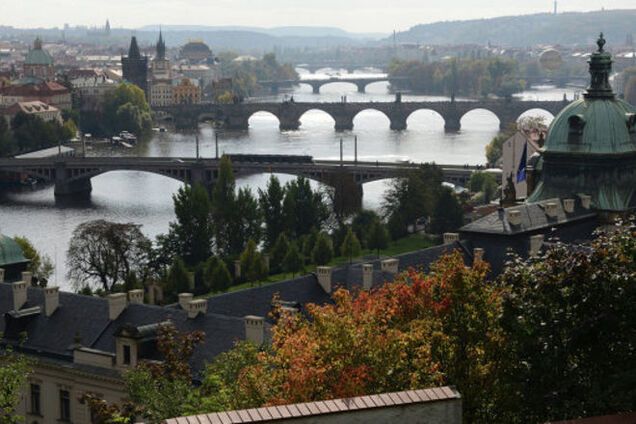 Ирландцы-Гитлеры вызвали скандал в Еврейском квартале Праге