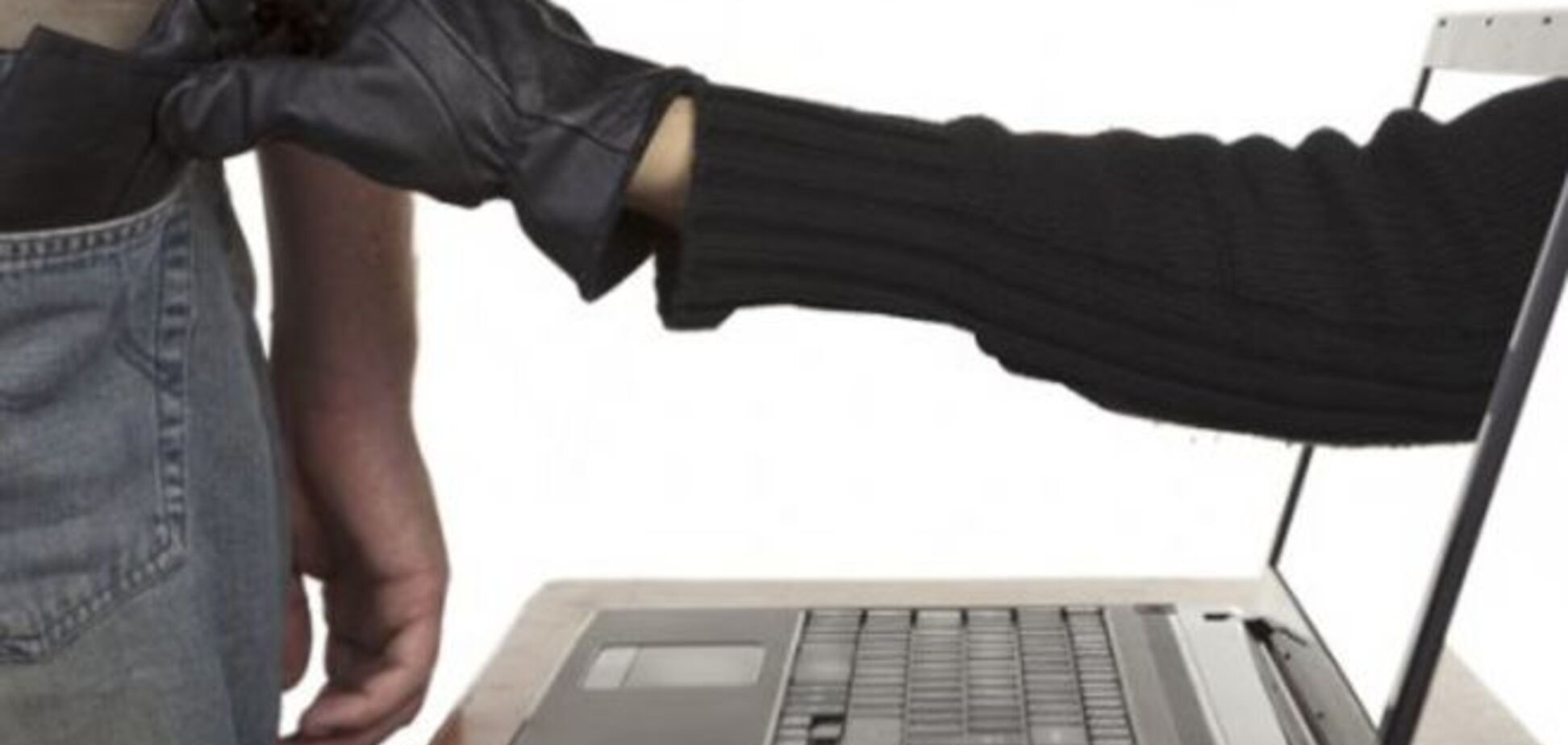 Бармен аэропорта 'Борисполь' оказался кибермошенником