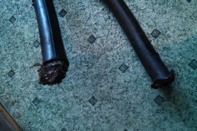 В киевском метро воры отрезали медные кабели: могла быть авария