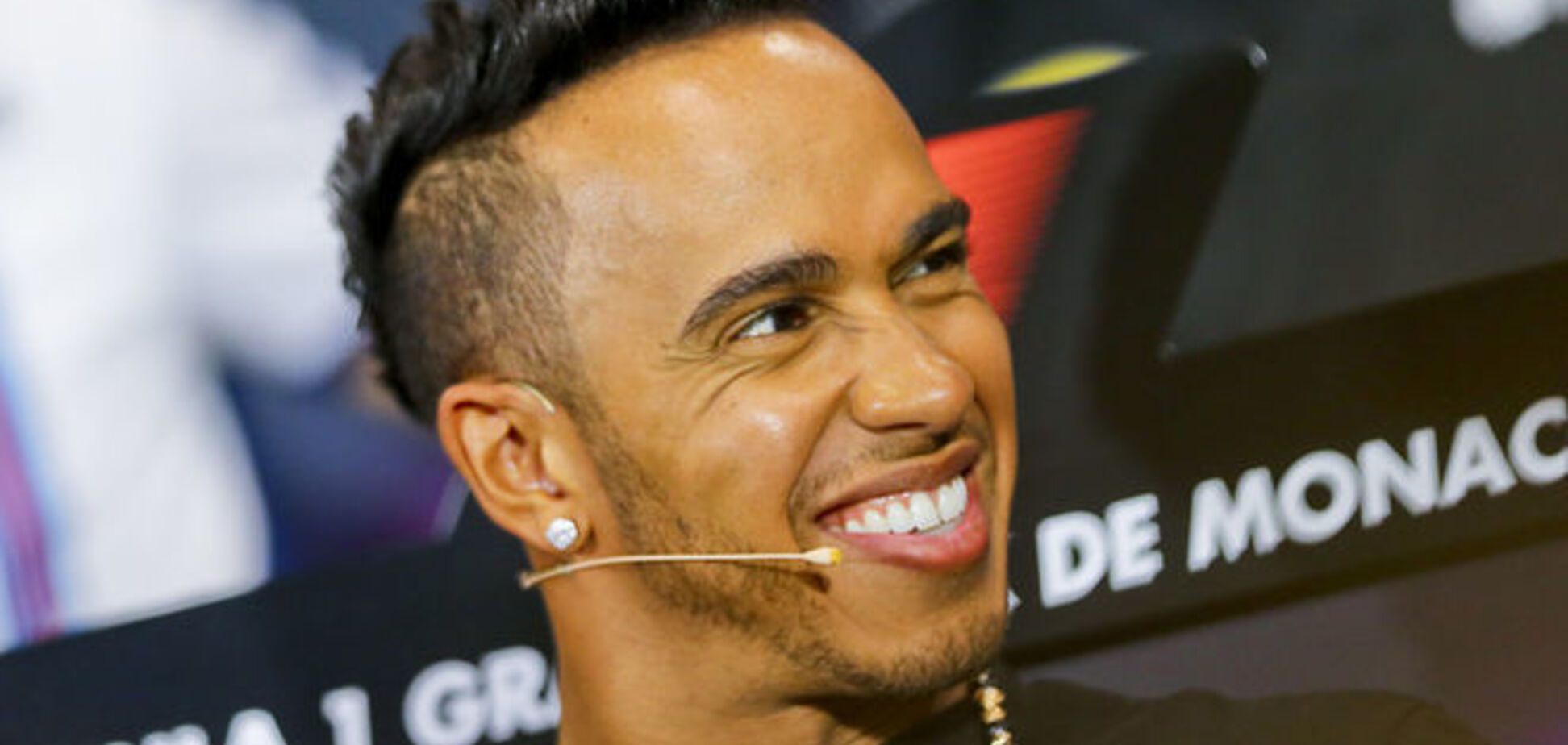 Чемпион Формулы-1 подписал грандиозный контракт