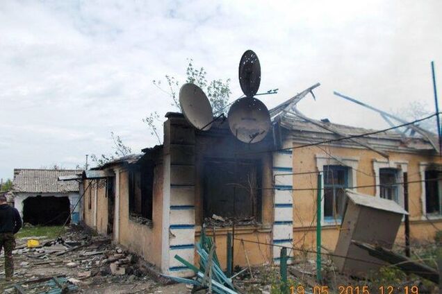 Террористы обстреляли Пески фосфорными боеприпасами: опубликованы фото