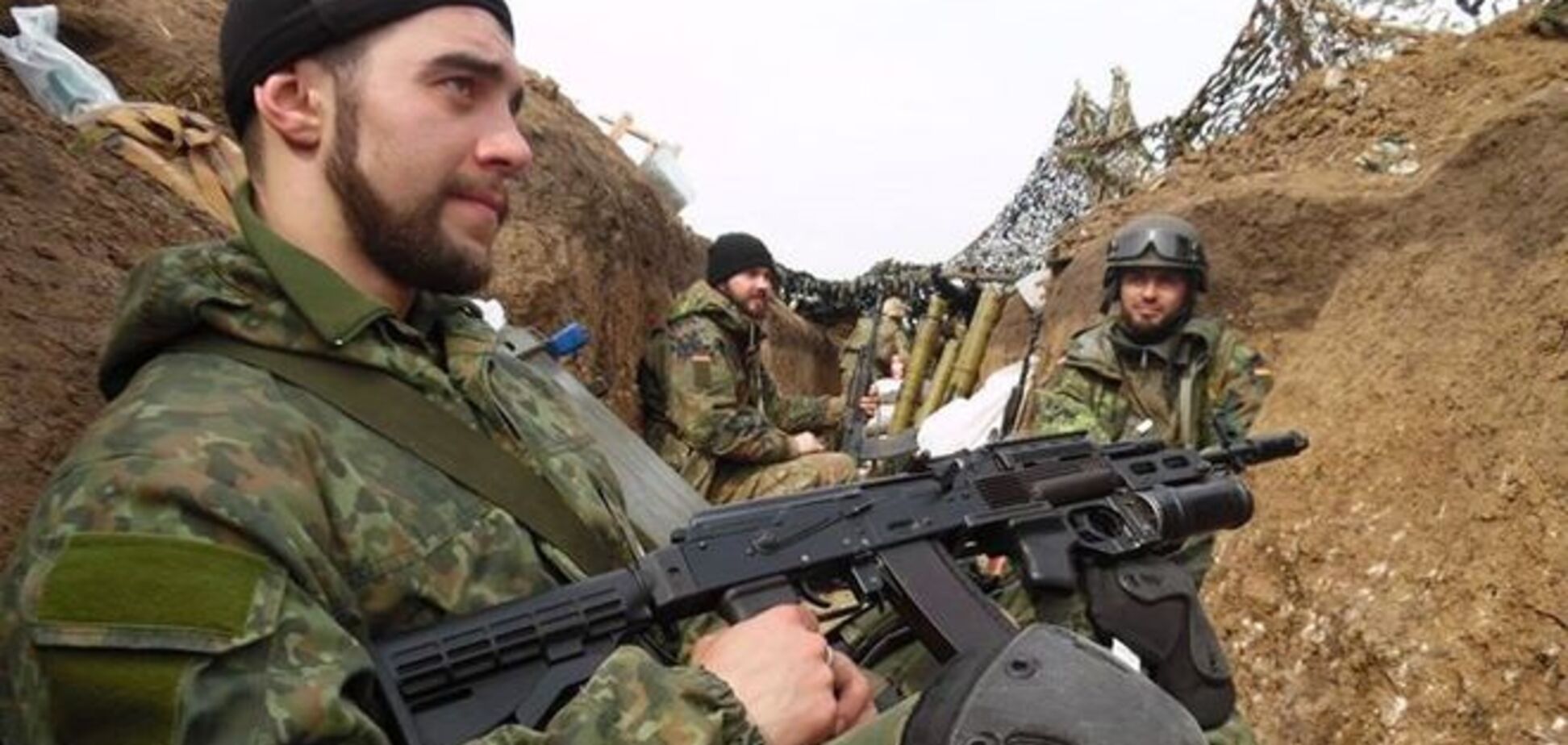 До 6 утра террористы 'утюжили' позиции 'Азова' из запрещенного оружия