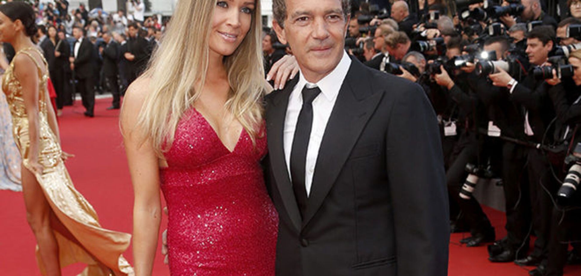 Антонио Бандерас привез в Канны молодую любовницу