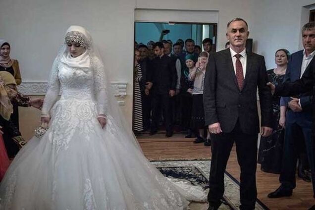 Рада з прав людини при президенті Росії зацікавилася 'весіллям тисячоліття'