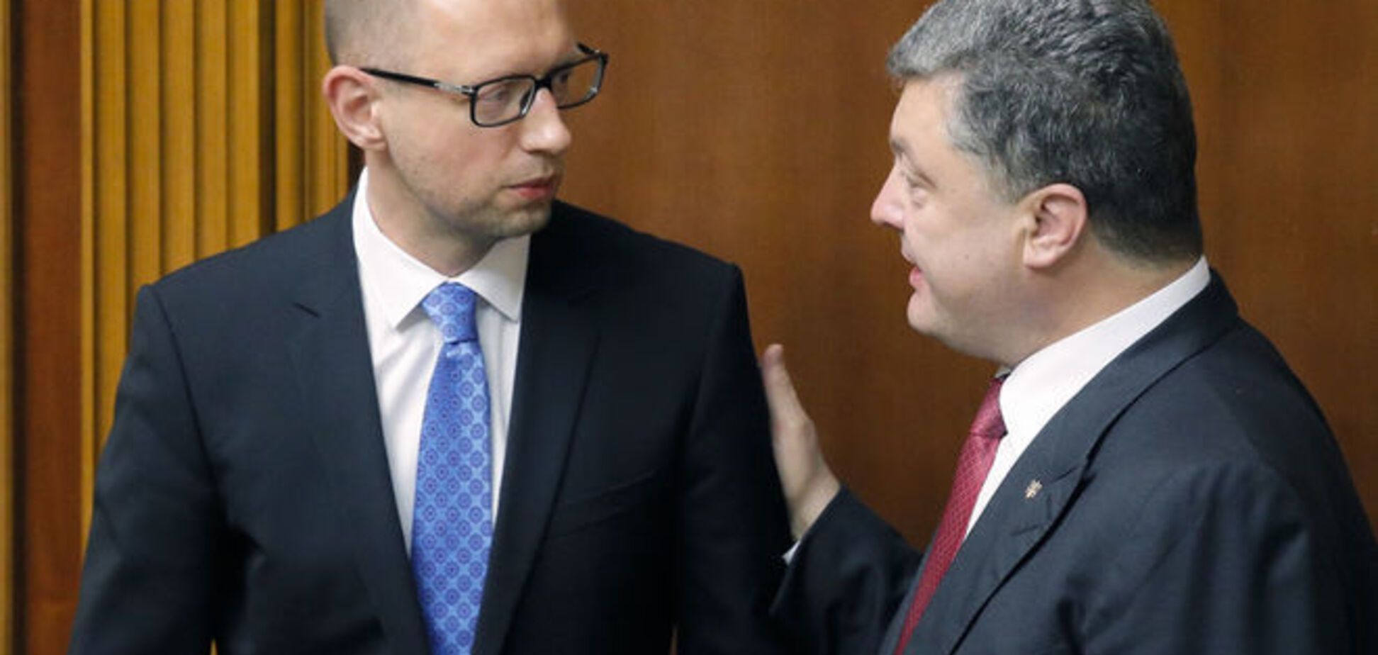 'Народний фронт' у політичній комі, Яценюк вмовляє Порошенка про злиття