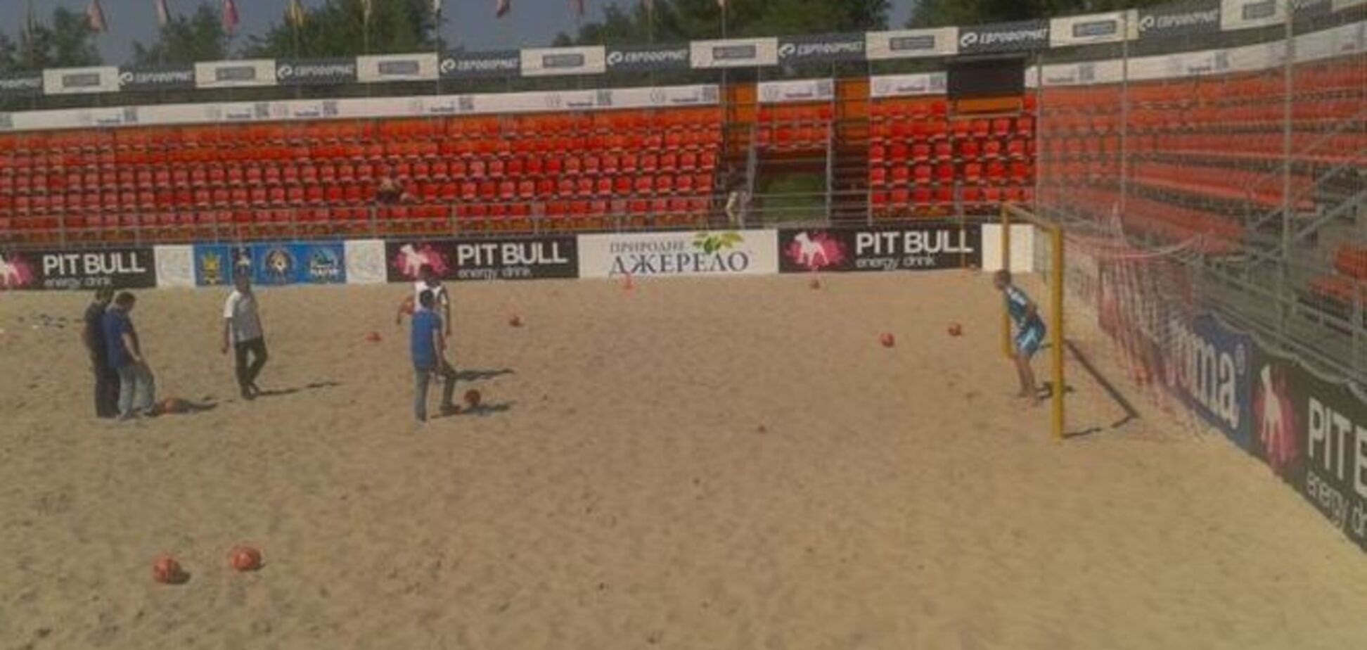 Сергей Бубка расстрелял вратаря сборной Украины: опубликовано видео