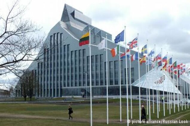 Немецкие СМИ: 'Восточное партнерство' - шпагат между ЕС и РФ