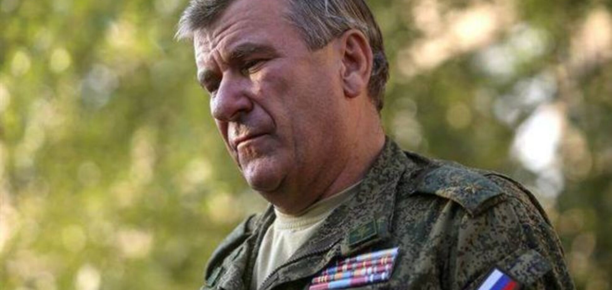 В зоне АТО обстреляли автомобиль с российским генералом Ленцовым