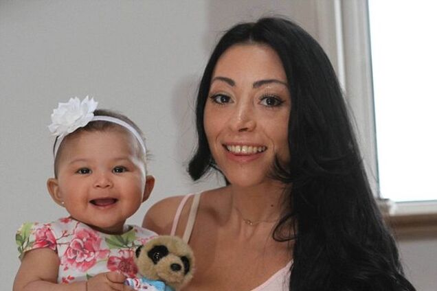 Женщина во время беременности вынашивала 'суриката'. Фотофакт