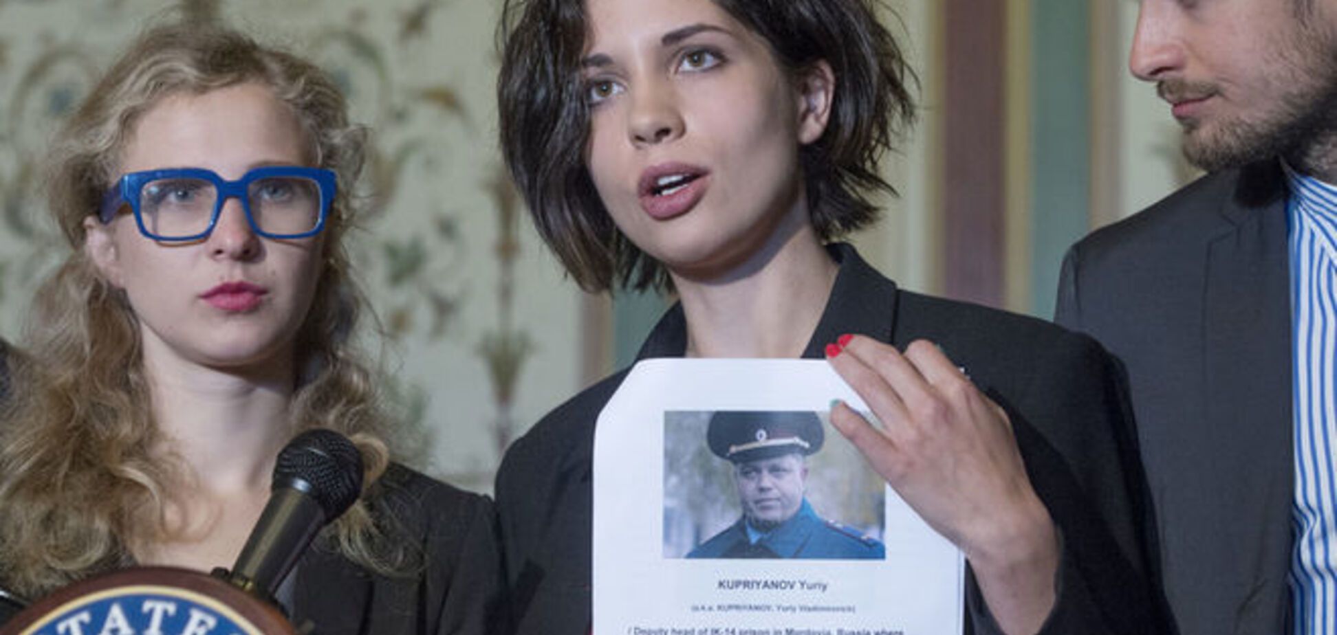 Pussy Riot пожаловались на казаков в ЕСПЧ